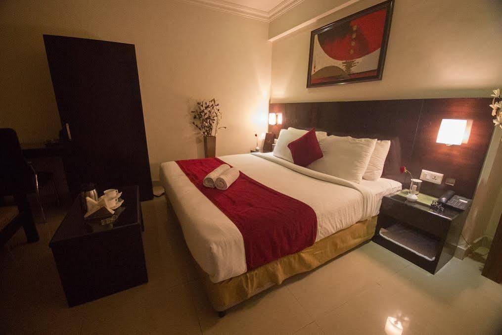 Anr Hotels ลัคเนา ภายนอก รูปภาพ