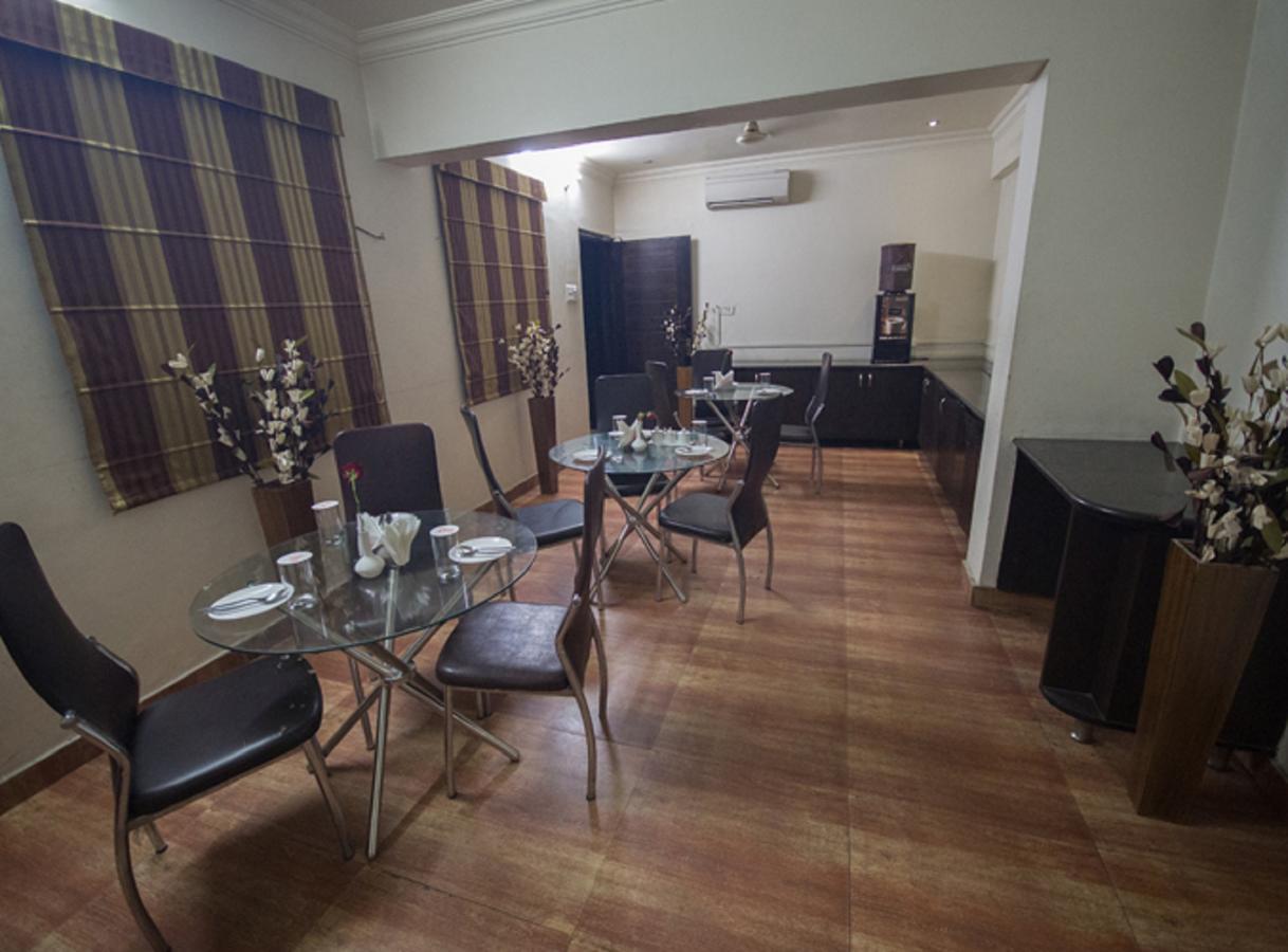 Anr Hotels ลัคเนา ภายนอก รูปภาพ