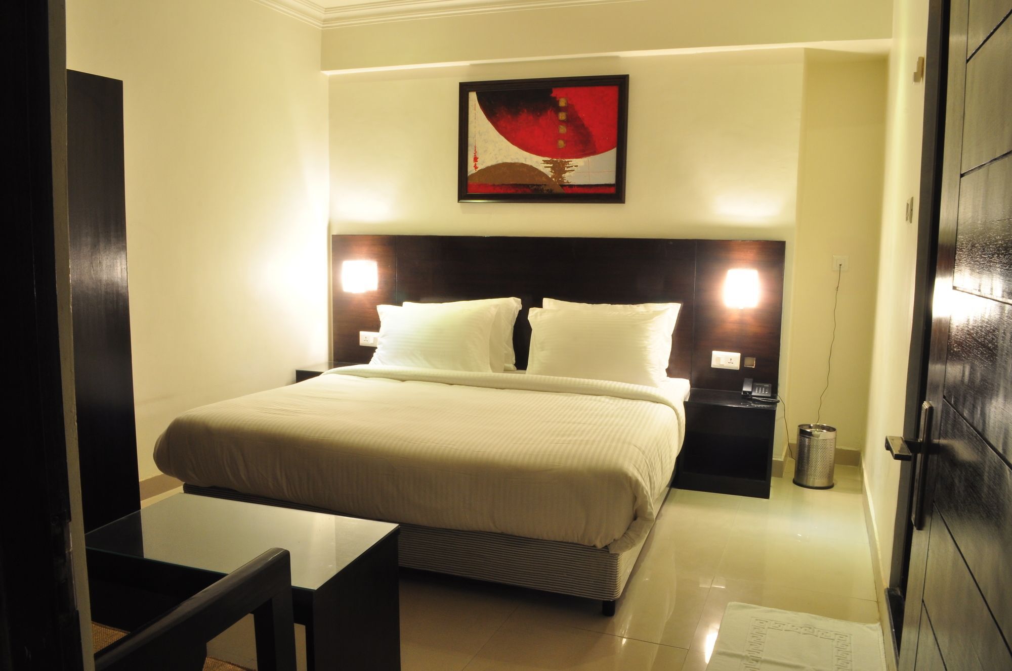 Anr Hotels ลัคเนา ภายนอก รูปภาพ